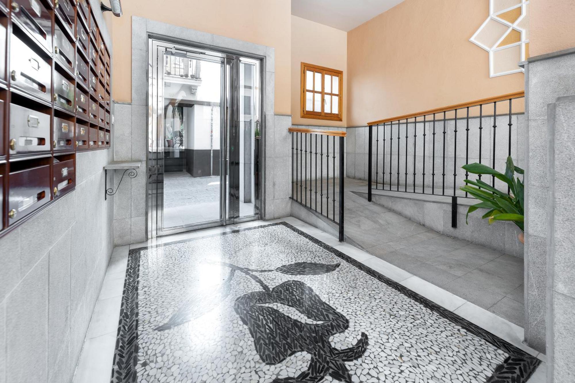 Apartamento Adultos Centro Nueva De La Virgen 2 Free Parking Granada Exterior foto